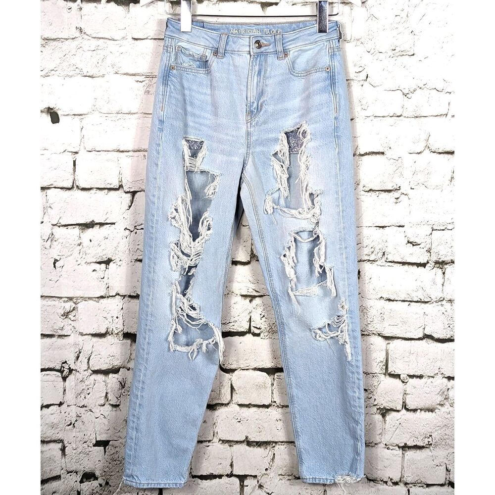 AMERICAN EAGLE Mom Jean Distressed Destroyed Trashed Grunge Denim High Rise Sz 4